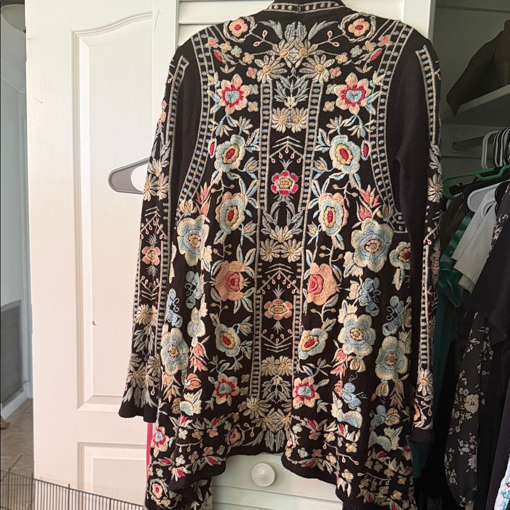 Johnny Was Black Floral Embroidered Cardigan - Picture 3 of 4